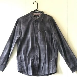 SLIM FIT COTTON/POLY BLEND!  CHECKERED DESIGN!